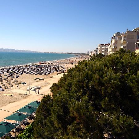 Vila Oxinn Kryemëdhej Bagian luar foto