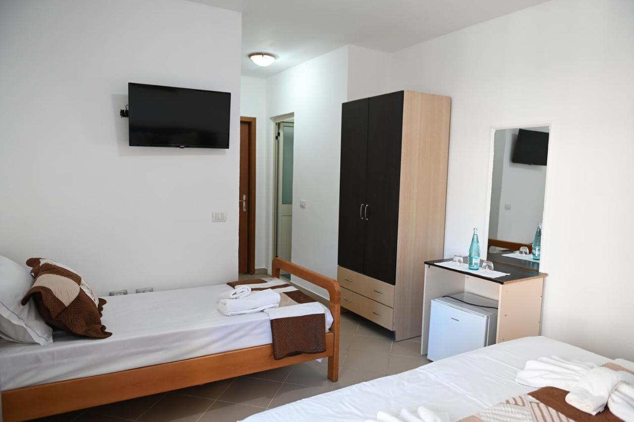 Vila Oxinn Kryemëdhej Bagian luar foto