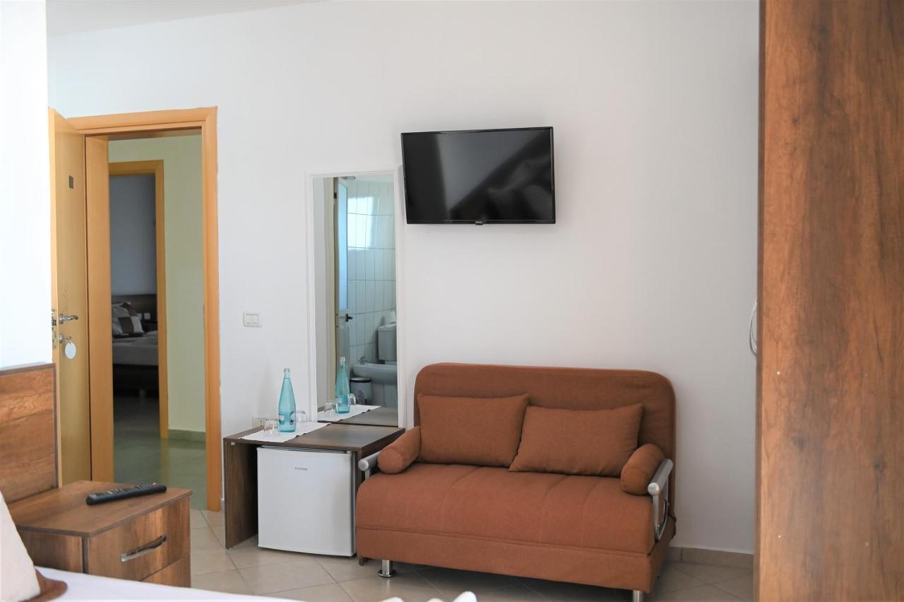 Vila Oxinn Kryemëdhej Bagian luar foto