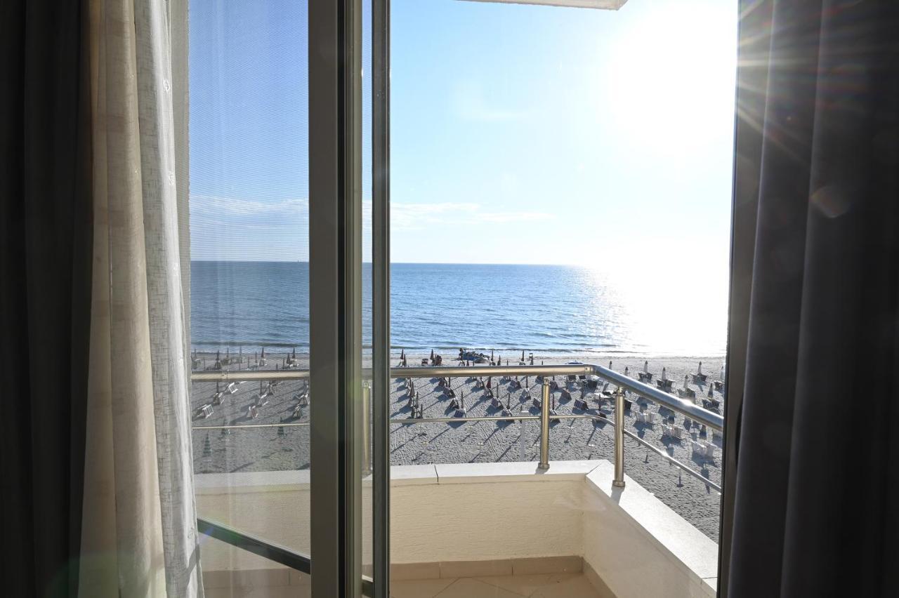 Vila Oxinn Kryemëdhej Bagian luar foto