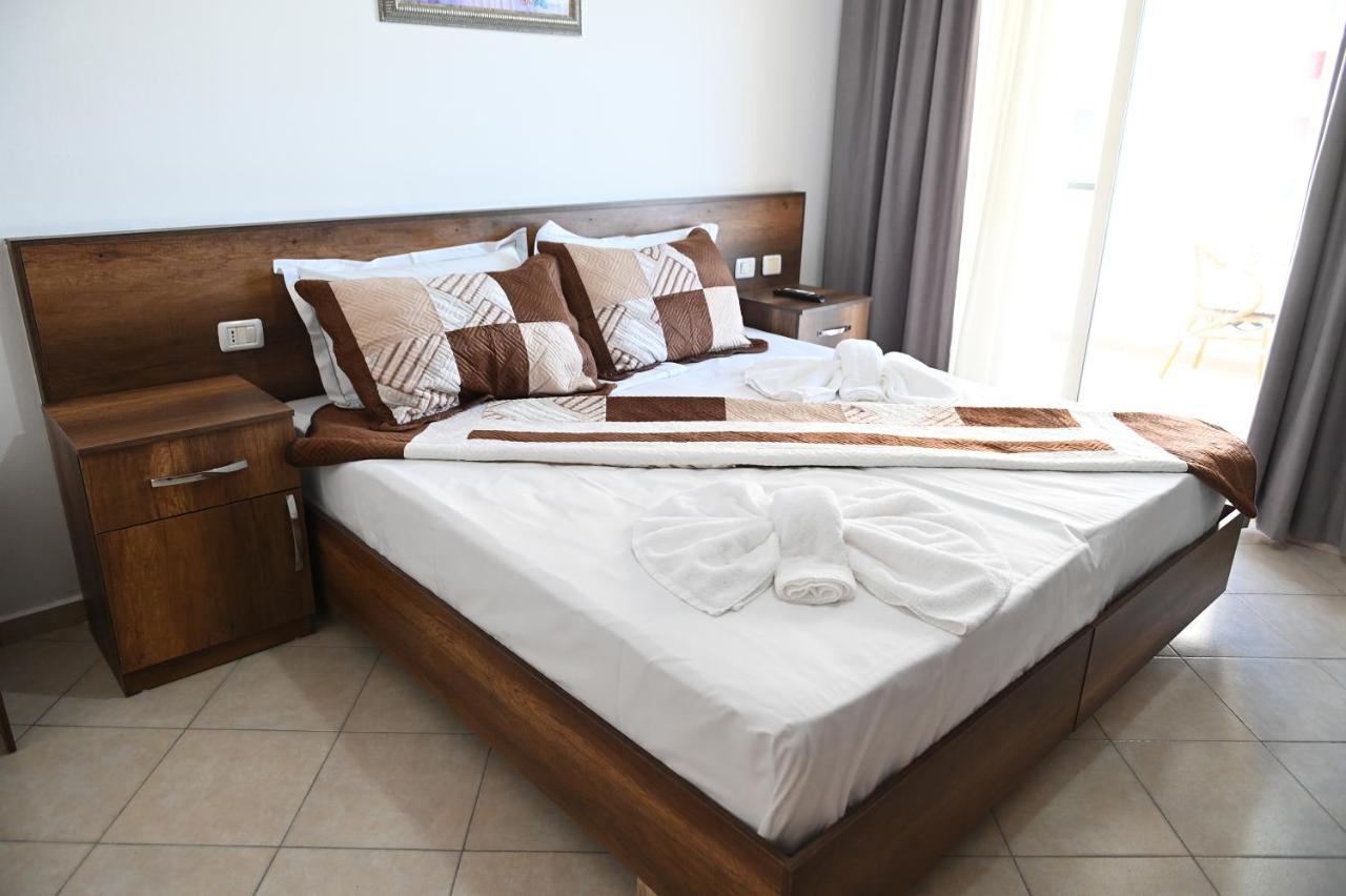 Vila Oxinn Kryemëdhej Bagian luar foto