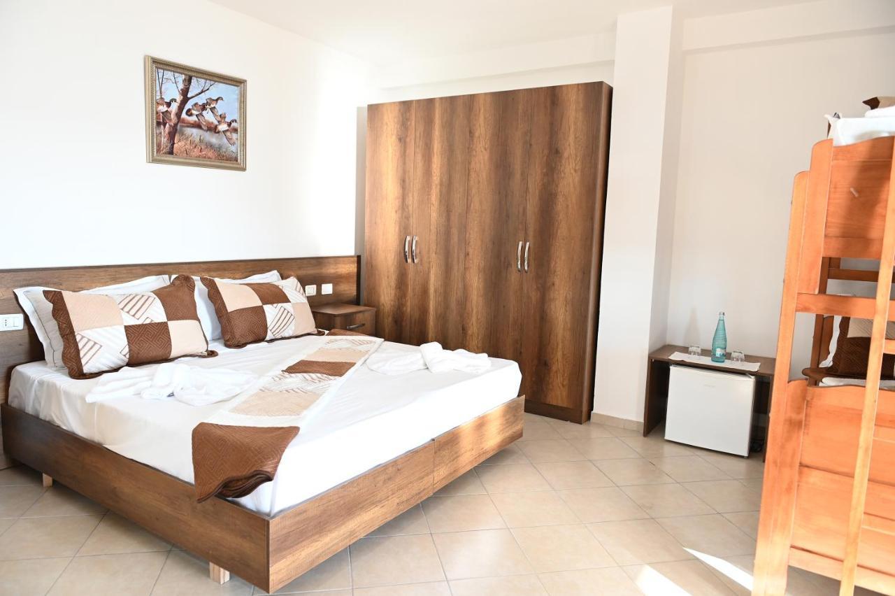 Vila Oxinn Kryemëdhej Bagian luar foto