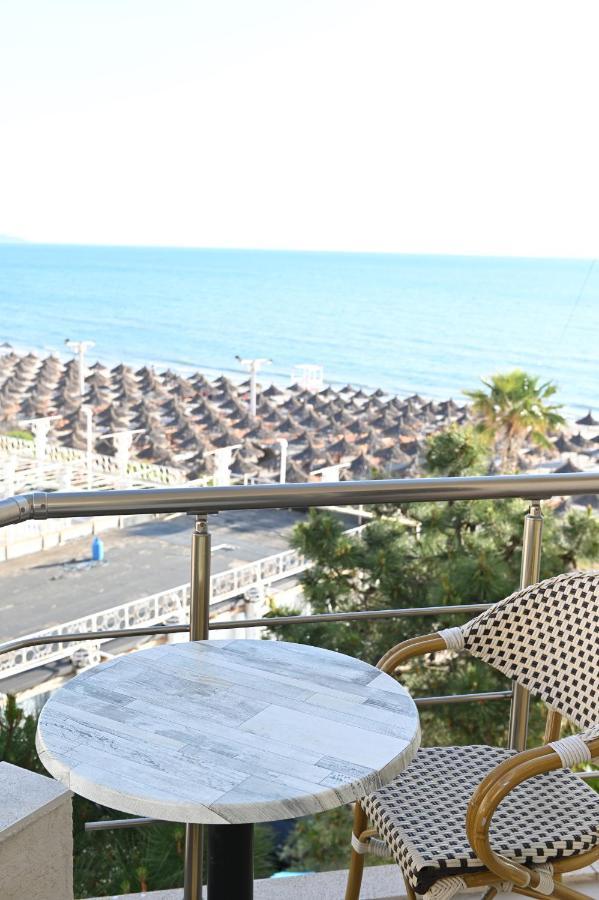 Vila Oxinn Kryemëdhej Bagian luar foto