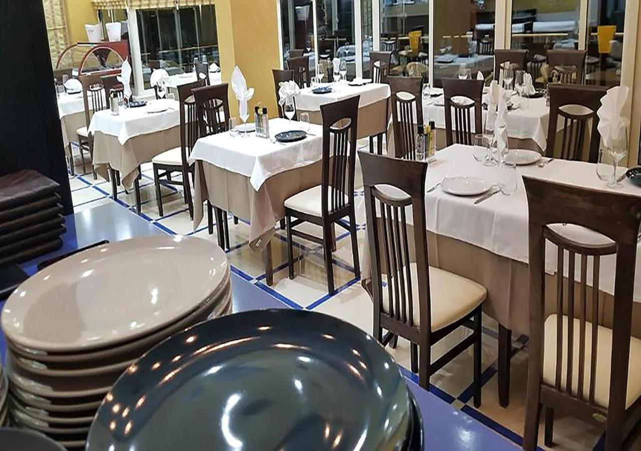 Vila Oxinn Kryemëdhej Bagian luar foto